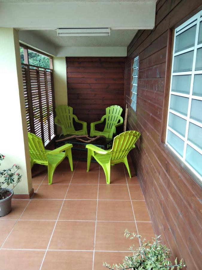 Apartamento Ericka Et Francois Quartier Monplaisir Exterior foto